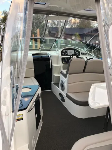 Crucero Quest 325 Con Mercruiser 320hp Td Con 90 Hs