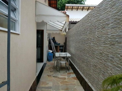 Imagem 8 de 20 de Casa Com 3 Dormitórios À Venda, 320 M² Por R$ 950.000,00 - Piratininga - Niterói/rj - Ca0828