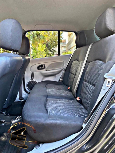 Renault Clio Confort Plus 5pts 2012