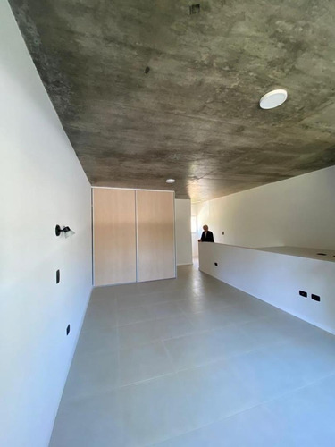 Imagen 8 de 14 de Duplex A Estrenar En Barrio Cinco Esquinas