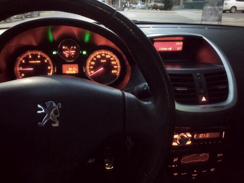 Peugeot 207 1.6 Xt