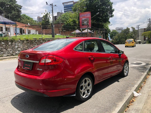 Ford Fiesta Automatico