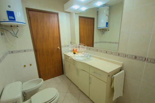 Casa De 4 Dormitorios En Alquiler Anual Playa Mansa