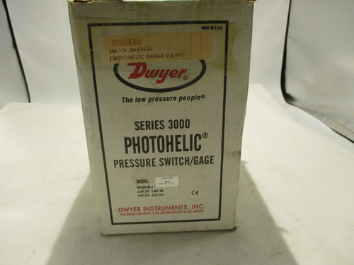 New Dwyer Photoelectric A3002-tamp Pressure Switch W17t  Vvz