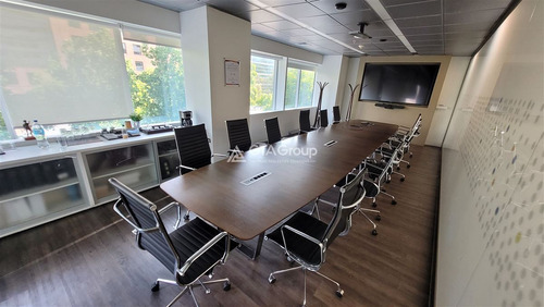 Arriendo Oficina Amoblada 526 M2. Exclusivo Edificio El Golf
