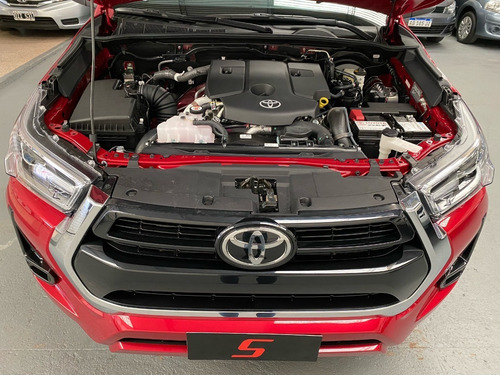 Imagen 12 de 15 de Toyota Hilux 2.8 Dc 4x4 Tdi Srx At6 2021