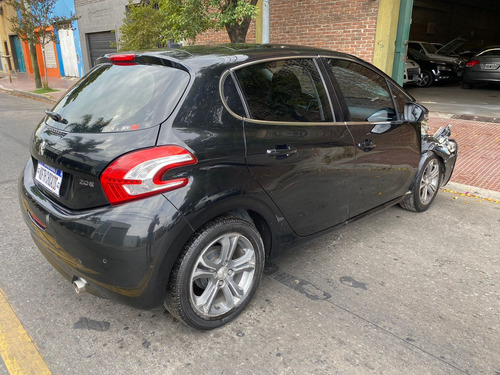 208 Feline 1.6n