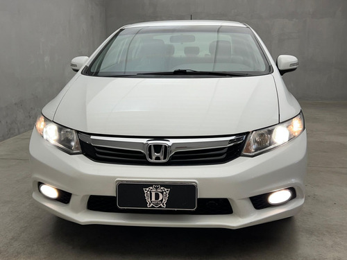 Honda Civic Sedan LXR 2.0 Flexone 16V Aut. 4p