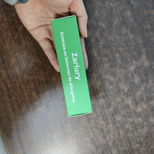 Zarlury Linterna Uv Negra Mini Led Lámpara Recargable,