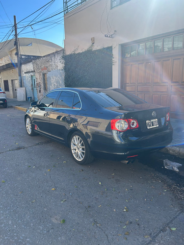 Volkswagen Vento 2.0 I Sportline