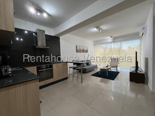 Agp Apartamento Con Cocina Equipada, Piso Porcelanato, Piscina, En Venta En Santa Eduvigis 25-16474 Ys