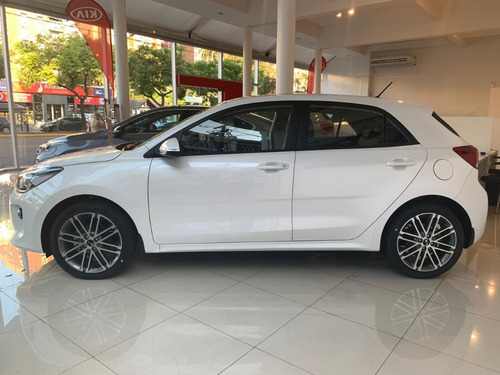 Kia Rio 1.6 Sx Hasta Fin De Mes Pat 2021 Dolar Oficial
