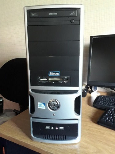 Imagen 2 de 7 de Computadora De Escritorio Completa, Multi Card Reader