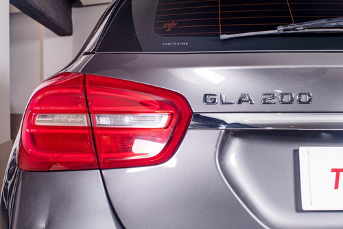 Imagen 10 de 15 de Mercedes Benz Clase Gla200 Urban 156cv Taraborelli Usados *