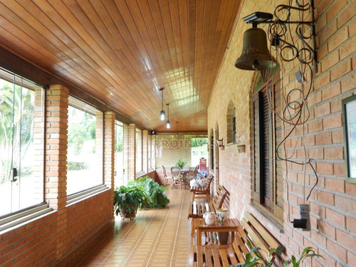 Chácara Com 10 Mil M², Casa De Caseiro, Salão De Festas, Piscina, 7 Dorms Sendo 3 Suítes À Venda, 10000 M² Por R$ 2.000.000 - Das Brotas - Cotia/sp - Ch0245