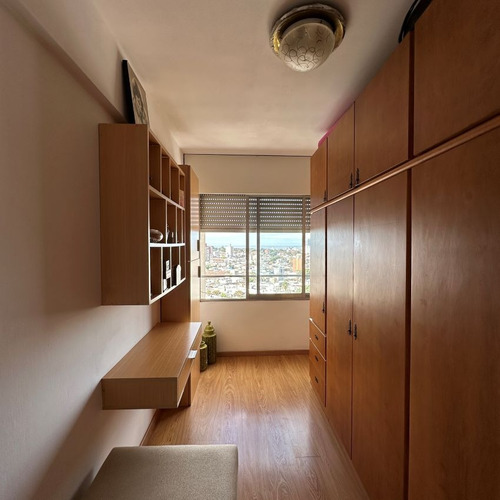 Venta Apartamento Parque Batlle 2 Dormitorios Piso 15.