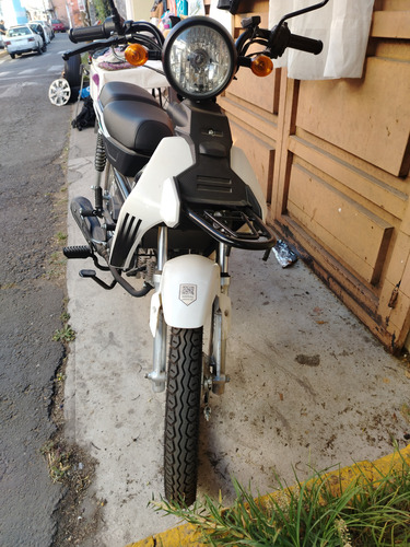 Italica Lt110 De La Agencia A La Casa 150 Km Nueva Enplacada
