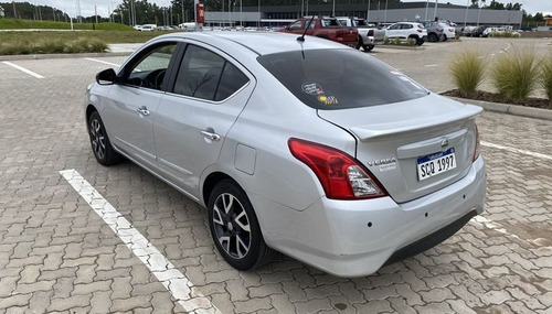 Nissan Versa Exclusive 1.6 2020
