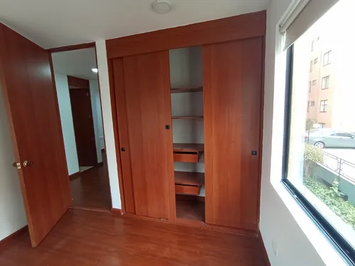 Espectacular Apartamento Con Espacios Amplios