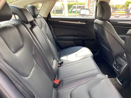 Imagen 5 de 14 de Ford Fusion Titanium Ecoboost Blanco 2018 At Dakkar Autos