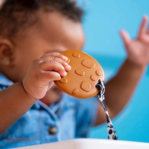 Juguete Con Sonaja Y Mordedera Cookies & Theete 16705