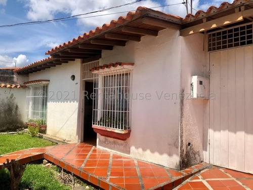 Imagen 5 de 30 de Casa En Venta En Cabudare La Morenera, Flex. Mls #22-9802, Profesional Inmobiliario Rocelys Lugo 414-1275734.