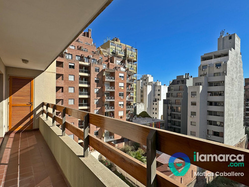 Piso Entero En Nueva Córdoba De 3 Dormitorios En Suite Mas Dep De Servicio 210 M2