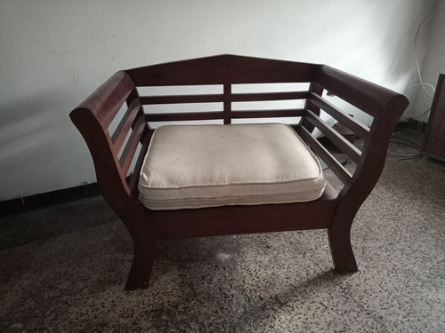 Juego De Muebles De Madera Comprados En Raphia (Usado)