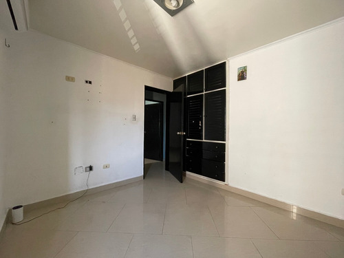 Cr Vende Penthouse , Mañongo Res Valle Jardín, Naguanagua
