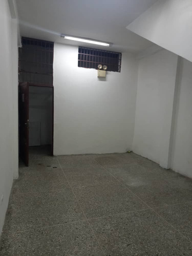 Imagen 3 de 6 de Se Alquila Local Comercial En El Centro De Turmero/yessika B. 04249155109