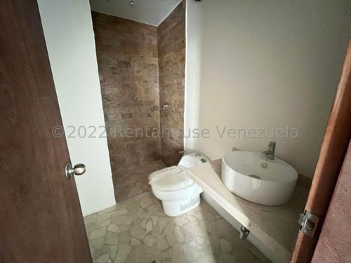 Imagen 16 de 17 de Los Naranjos De Las Merced, Pent-house En Venta 127 M², Rah # 22-,27092 Mary Rangel 0412-9626921