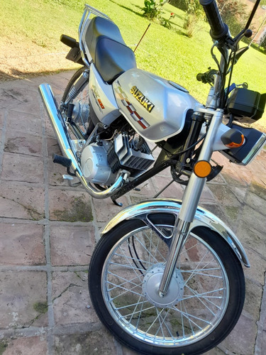 Suzuki Ax100