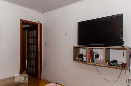 Imagem 7 de 15 de Casa Para Aluguel - Rubem Berta, 2 Quartos, 250 - 893423653