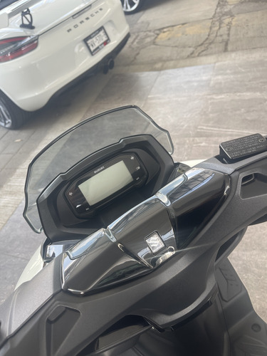Suzuki Burgman 125
