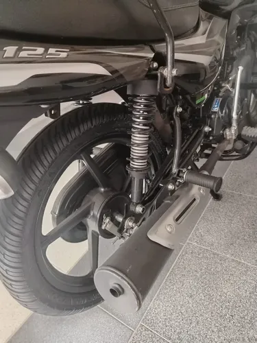 Motocicleta Bajaj Modelo 2023 Papeles Al Día Como Nueva