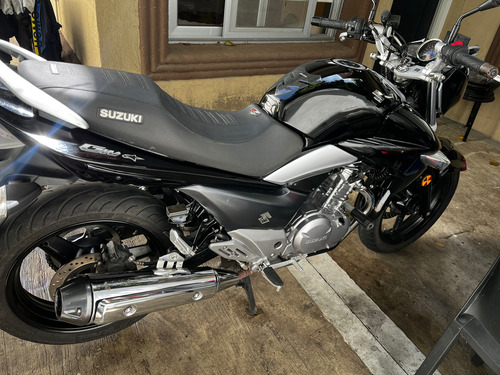 Suzuki Inazuma 250