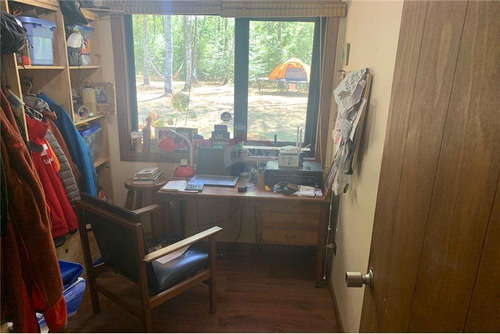 Imagen 10 de 22 de Casa De 2 Pisos Con Parcela Y Piscina En Pucon