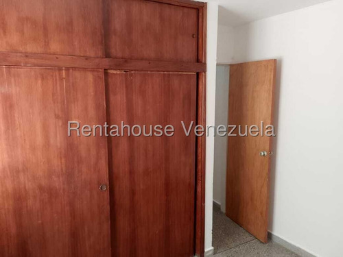 Daniela Linarez Vende Apartamentos En Patarata Zona Este Barquisimeto Con 80m2 3 Habitaciones 2 Baños Piso Bajo Excelente Oportunidad Para Adquirir Tu Hogar Contáctanos