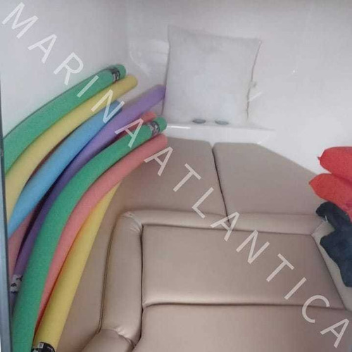 Imagem 7 de 8 de Lancha Ventura Marine 21,5 Evinrude 150hp - Marina Atlântica