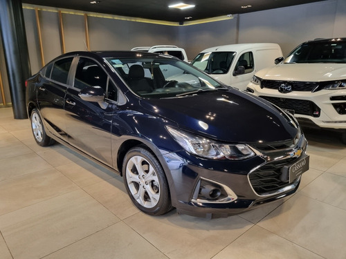 Chevrolet Cruze II 1.4 Sedan Lt
