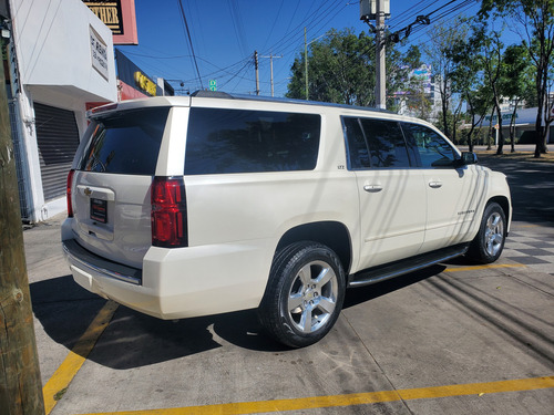 Chevrolet Suburban 5.3 Ltz V8 4wd 2da Cubo At