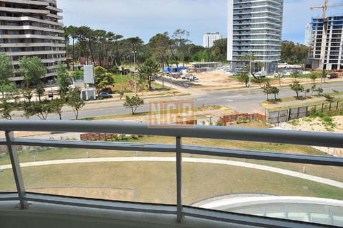 Edificio Ocean Drive !!!! Excelentes Servicios- Ref: 4212