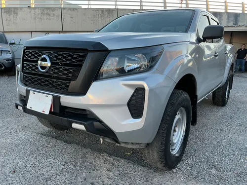 Nissan Frontier 4p DC Diesel L4/2.5/T 4x4 Man