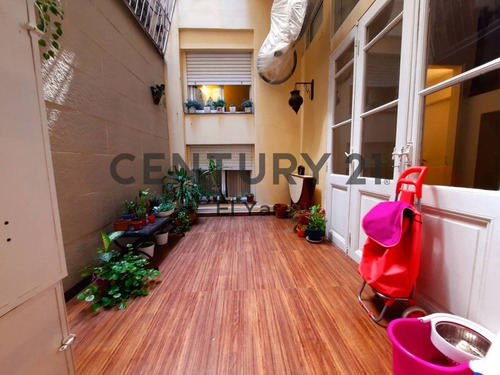 Imagen 26 de 30 de Venta Hermoso Departamento 3 Ambientes + Estudio - Reciclado. Retiro