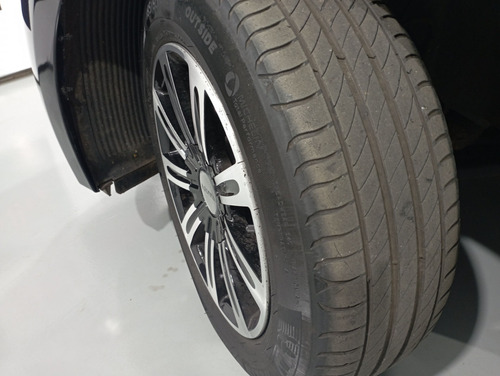 Hyundai HB20S 1.6 COMFORT PLUS 16V FLEX 4P AUTOMÁTICO