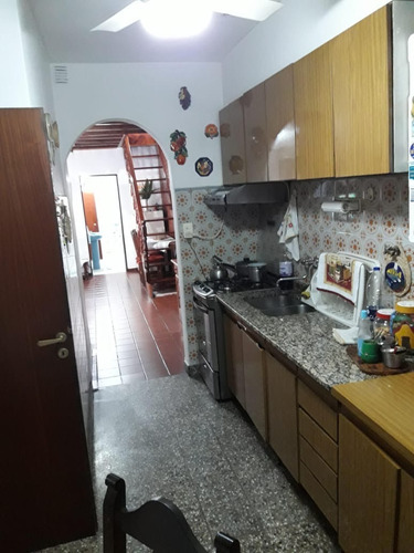 Chalet: Las Piedras Nº 2297, Virreyes, San Fernando.-