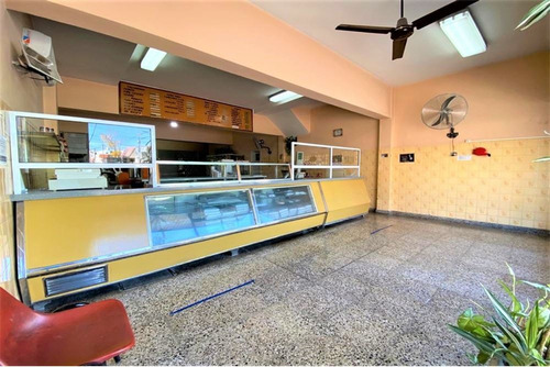 Venta Fabrica De Pastas C/trayec De Más De 38 Años