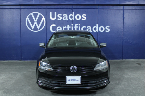 Volkswagen Jetta 2.0 Live Mt