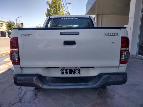 Toyota Hilux 4x4 C/d Dx Pack Electrico 2.5 Tdi