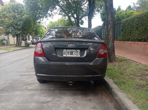 Ford Fiesta Max Full 2009 Titular